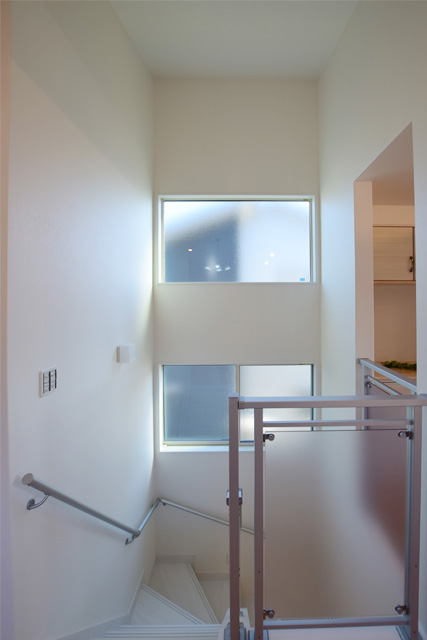 ハーバーハウスの新築 家づくり 事例「床暖房と勾配天井の２階リビングの家」