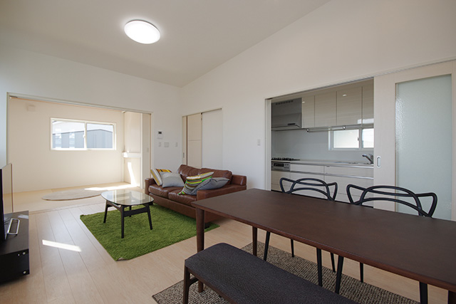 ハーバーハウスの新築 家づくり 事例「床暖房でポカポカ　シンプル・ミニマムスタイル」