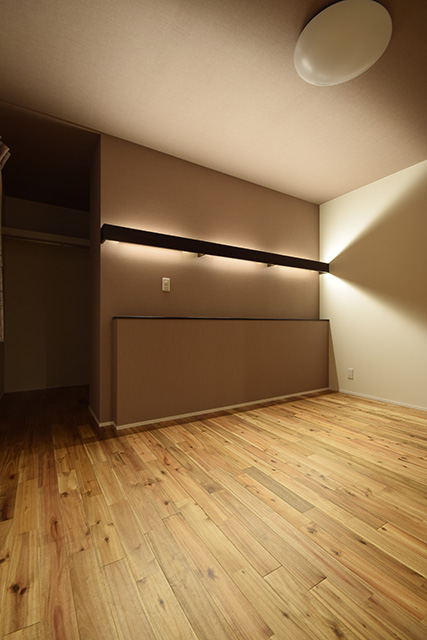 ハーバーハウスの新築 家づくり 事例新潟市中央区「デザイン性のあるモダンな浴室と吹き抜けにやわらかな光の照明が届く家(adhouse)」住宅完成見学会