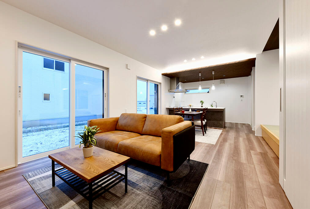ハーバーハウスの新築 家づくり 事例「空間を有効利用した収納スペース＆コンパクトな家事動線の家」（IZU）