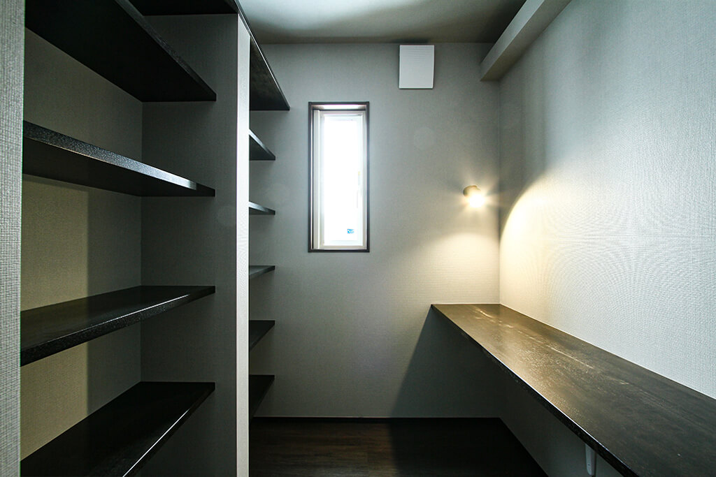 ハーバーハウスの新築 家づくり 事例「GRANDE 大空間LDK×造作家具×床暖房！小上がり和室もある機能性バツグンの家」