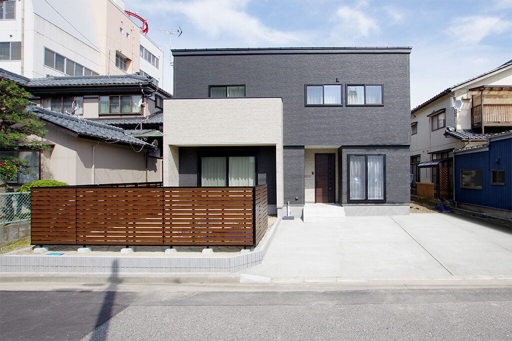 ハーバーハウスの新築 家づくり 事例「MIRAI 【新潟駅から徒歩5分】家族のプライベート空間が充実するプチ二世帯住宅」