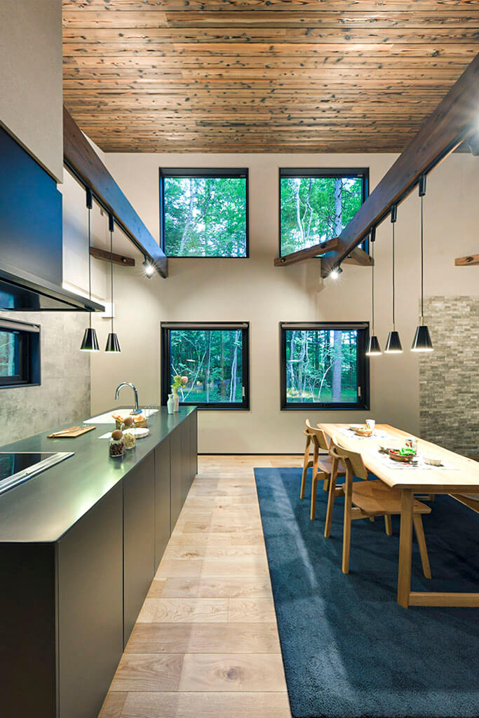 ハーバーハウスの新築 家づくり 事例「ORGA アウトドアを楽しむ自然素材の優雅な別荘」